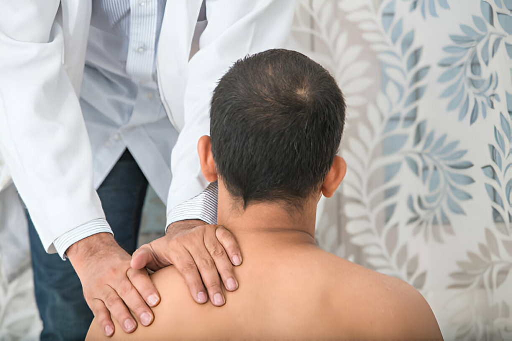 Top-Rated Chiropractors in Phoenix | How Chiropractic and Massage Therapy Help Alleviate Back Pain: A Comprehensive Guide